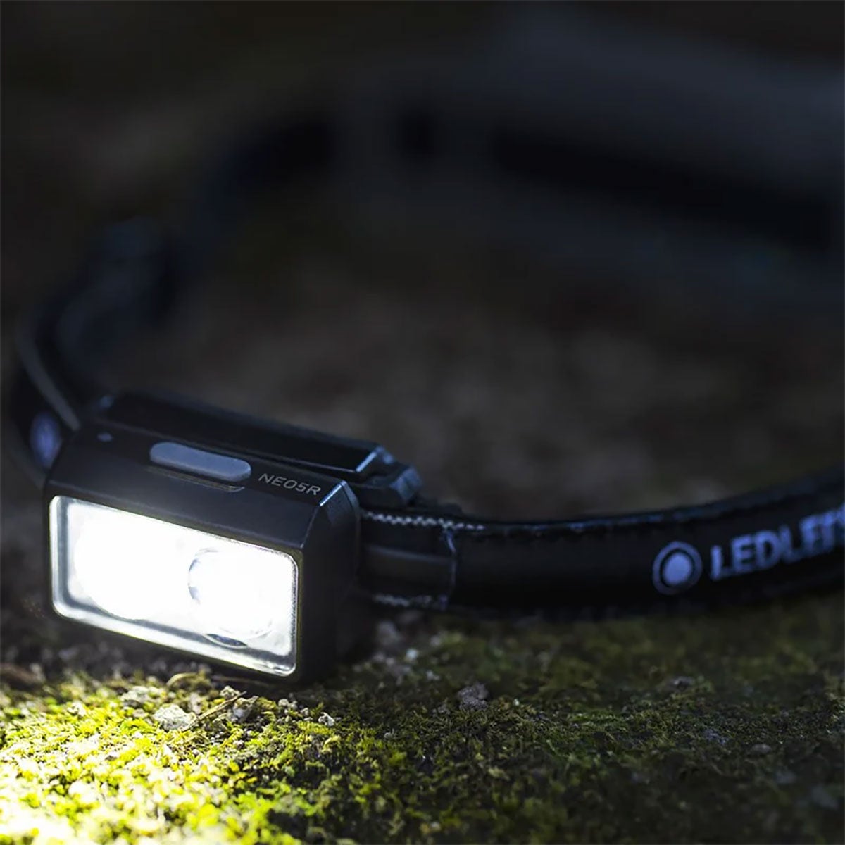 レッドレンザーランニングアクセサリーメンズレディースヘッドライト502323NEO5RLEDLENSER