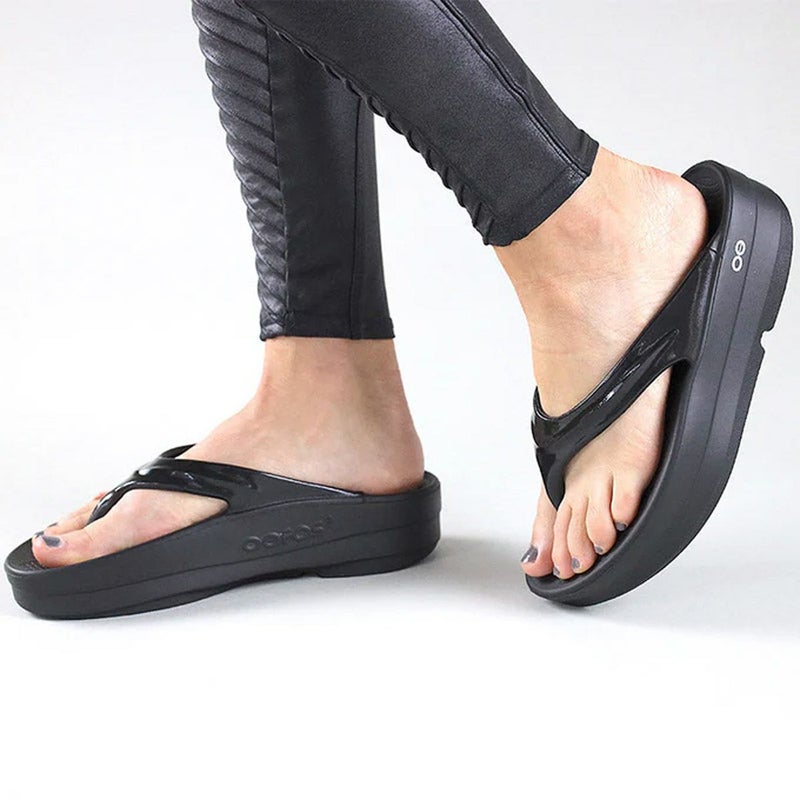 ウーフォスウーメガ200044リカバリーサンダル23SS春夏OOmegaOOFOSレディース