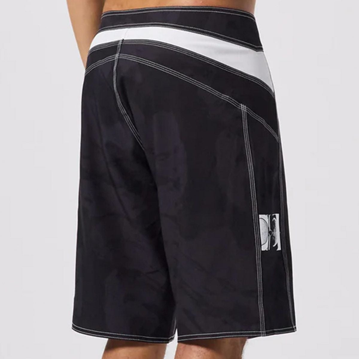 フォーマーFORMERサーフィンサーフ水着ボードショーツトランクス海パンFORMERDISTORTTRACER20.5TRUNKFBO-25208メンズ男性25SU春夏