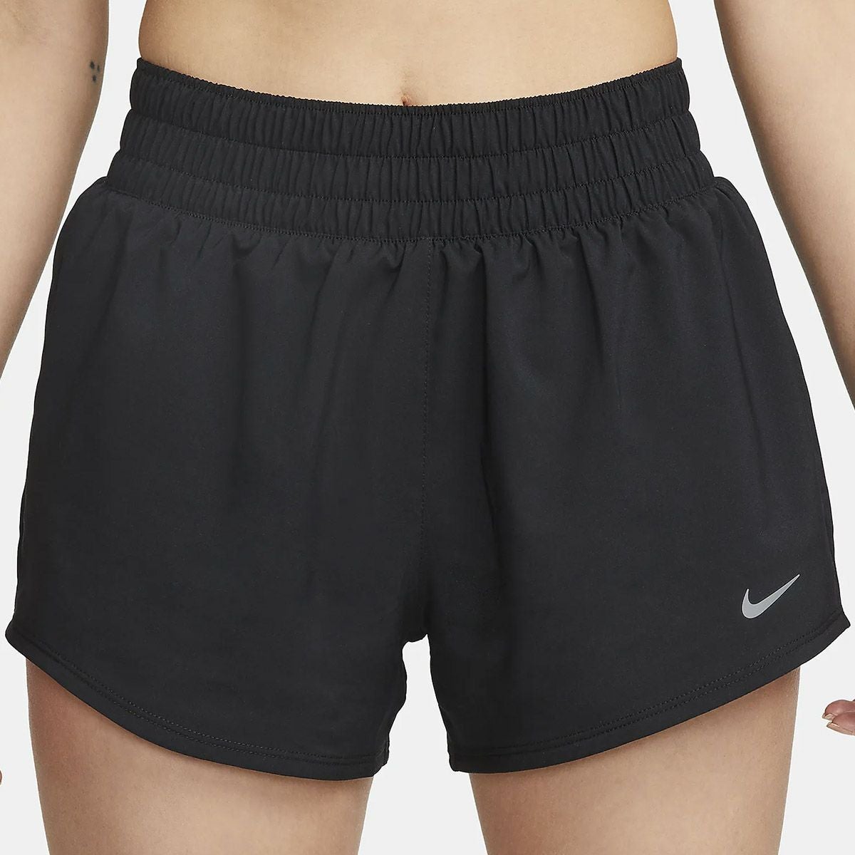 ナイキNIKEジムフィットネスヨガウェアボトムスショートハーフパンツ短パンウィメンズDri-FITワンミッドライズ8cmショートパンツインナー付きDX6011-010レディース女性24SP春夏