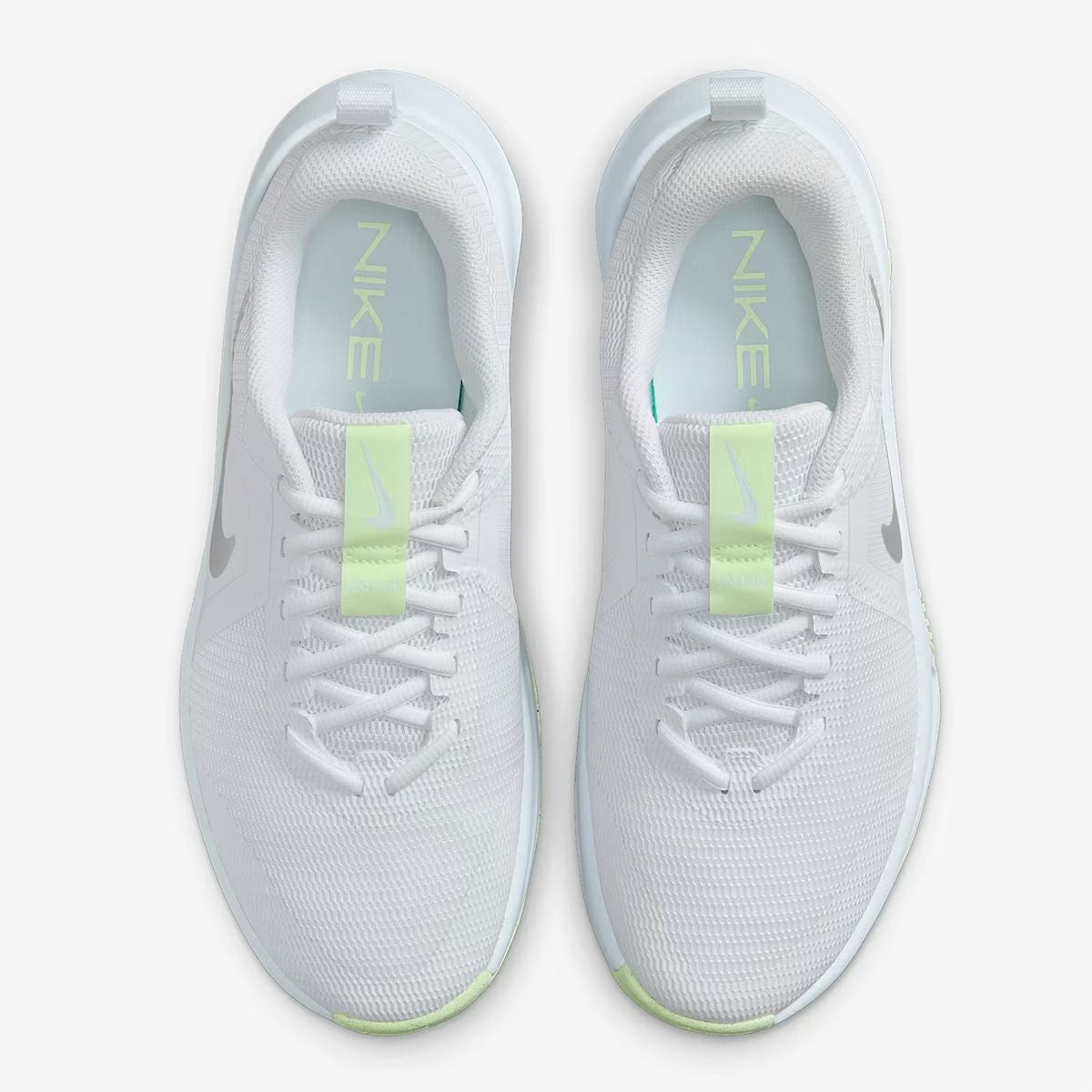 ナイキNIKEジムフィットネスヨガトレシュートレーニングシューズウィメンズMCトレーナー3FQ1830-108レディース女性25FA秋冬