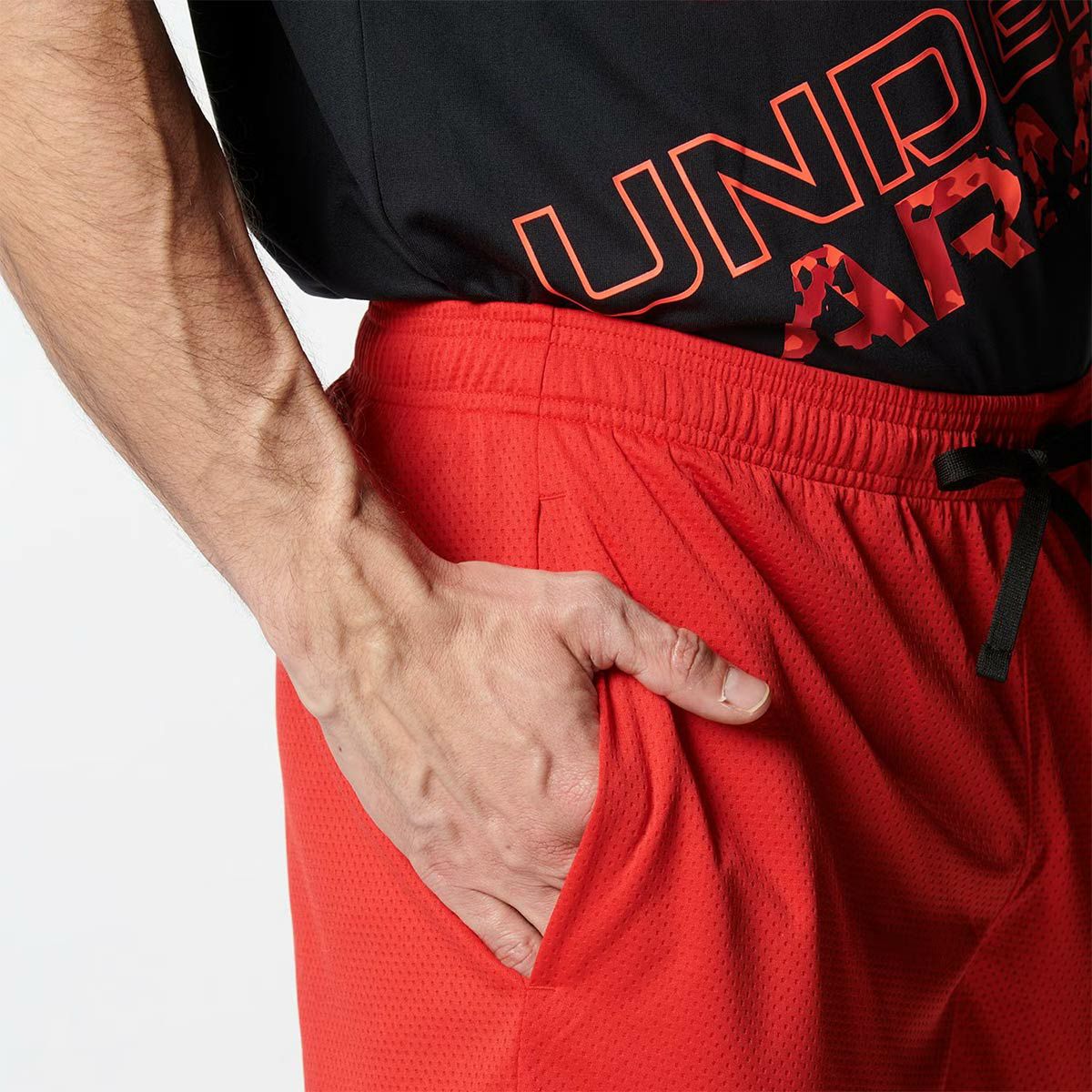 アンダーアーマーUNDERARMOURジムフィットネスヨガウェアボトムスショートハーフパンツ短パンテックメッシュショーツTechMeshShorts1358564-600メンズ男性25FA秋冬