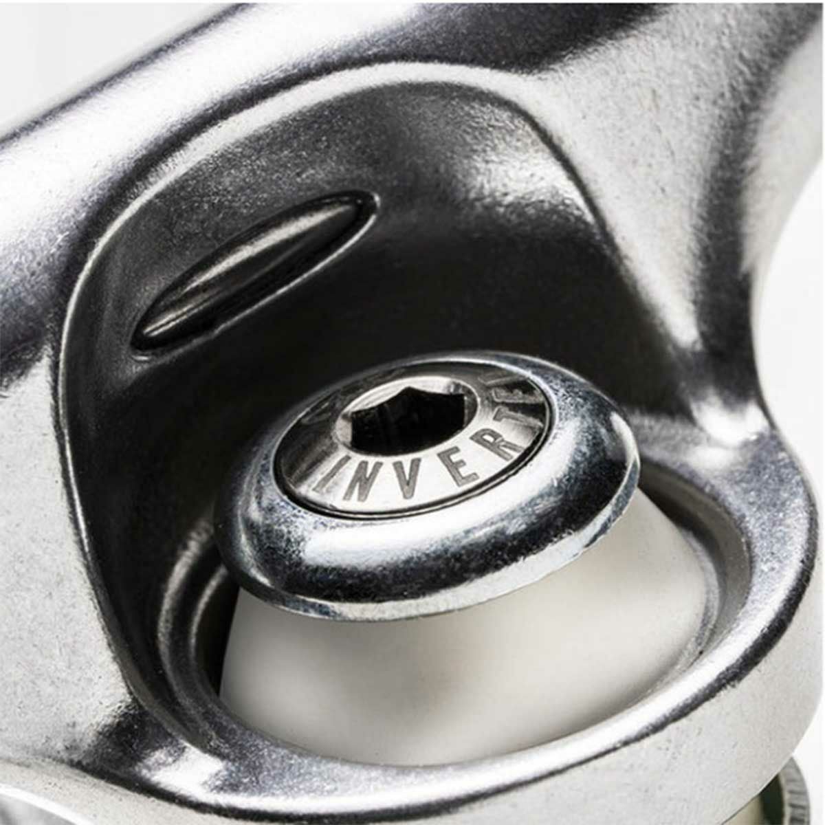 エースACEスケボースケートボードトラックAF1INVERTEDHOLLOWPOLISHED33HIOSACT4P33