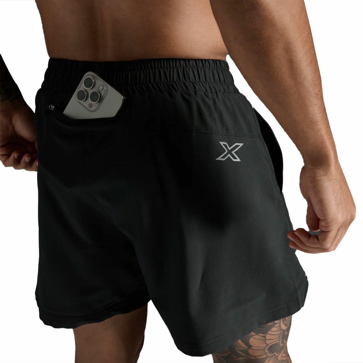 2XUツータイムズユーランニングウェアボトムスショートハーフパンツ短パンエアロ5インチショーツ2.0Aero5InchShortsMR6903B-BLKSRFメンズ男性25FA秋冬