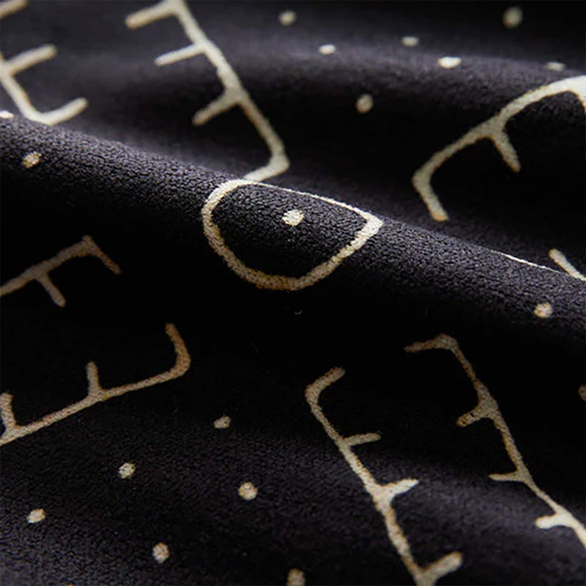 ノマディックスNOMADIXアウトドアカジュアルアクセサリーMiniTowelMudClothBlack1700070009221メンズレディースユニセックス25FA秋冬