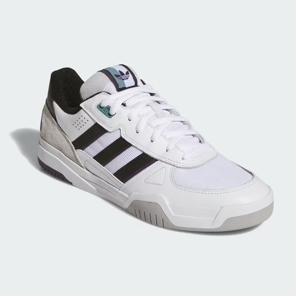 000000054465-01.jpg?size=m&w=