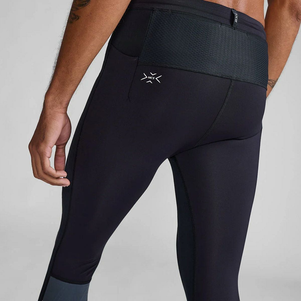 2XU メンズライトスピードリアクトコンプレッションタイツ MA7049B 2XU ツータイムズユー ランニング ウェア ボトムス インナー スパッツ
