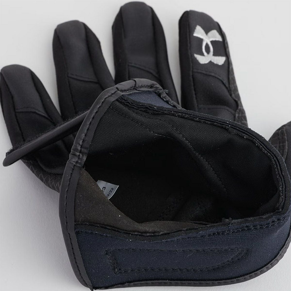 アンダーアーマーUNDERARMOURベースボール野球ソフトボールグローブ手袋守備用アンダーグローブUNDERGLOVE左手用1354260-004メンズ男性25FA秋冬