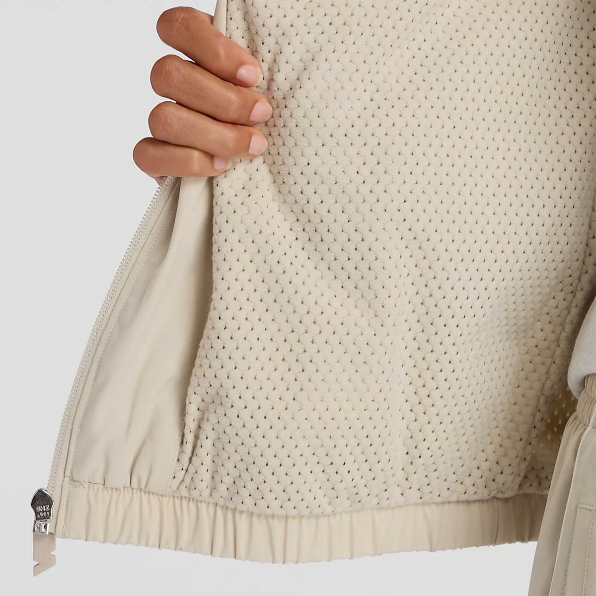 ニューバランスNewBalanceジムフィットネスヨガウェアアウタージャケットBrushedTricotLinedWovenTrackJacketAWJ53171-SHYレディース女性25FA秋冬