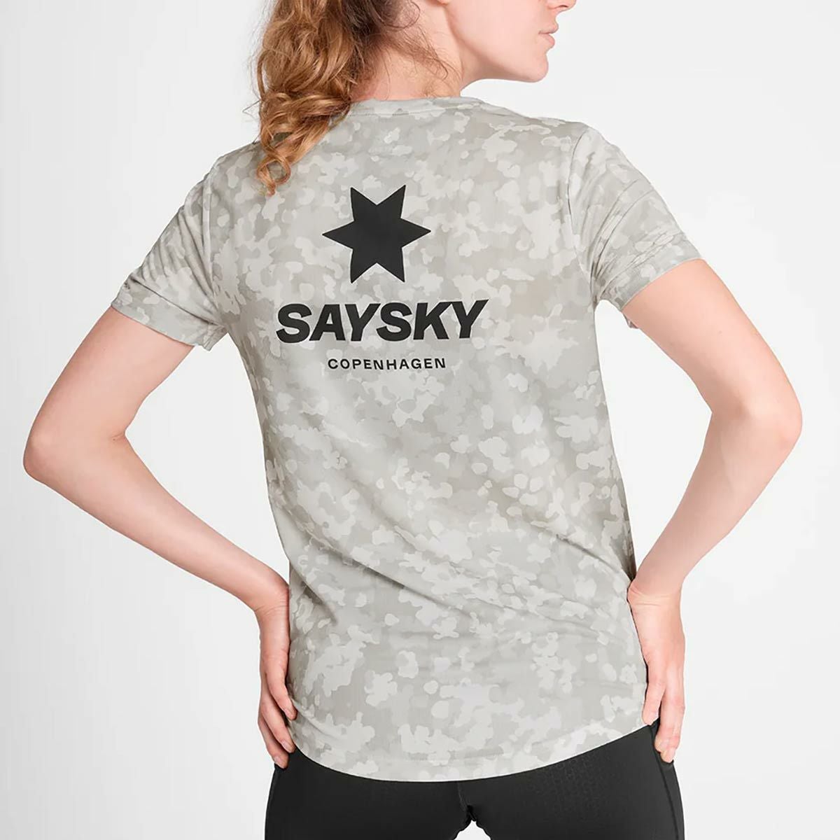 セイスカイSAYSKYランニングウェア半袖TシャツWCamoCombatT-ShirtOWRSS31C1049レディース女性25FA秋冬