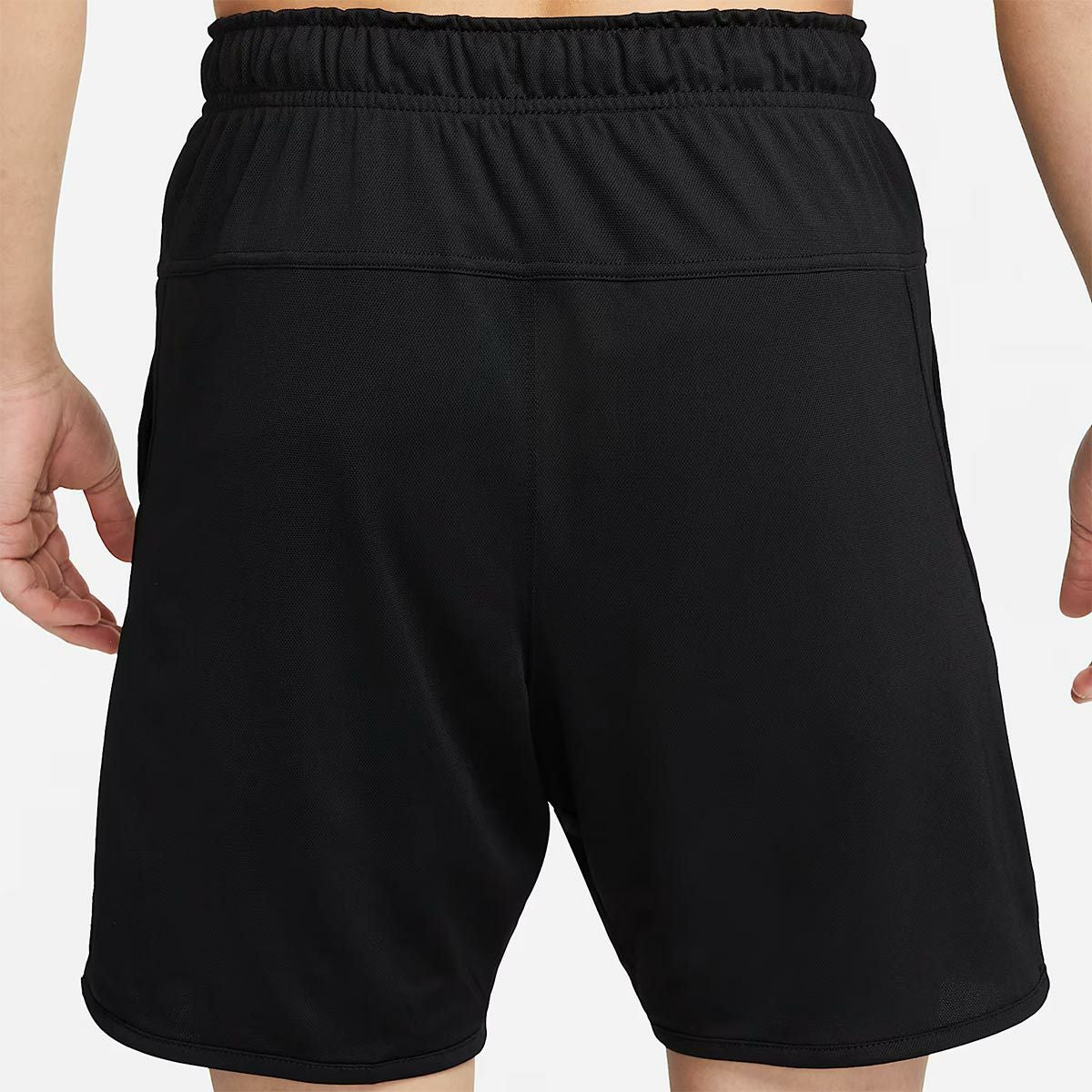 ナイキNIKEジムフィットネスヨガウェアボトムスショートハーフパンツ短パンDri-FITトータリティ18cmバーサタイルショートパンツFB4197-010メンズ男性25HO秋冬