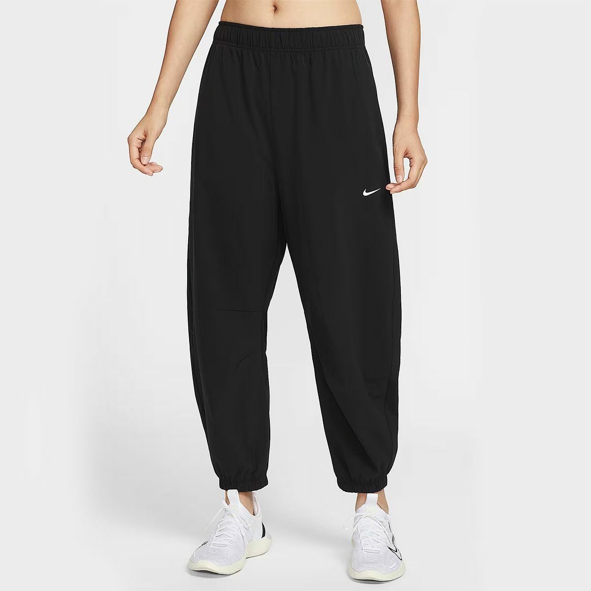 ナイキNIKEジムフィットネスヨガウェアボトムスロングパンツ長ズボンナイキワンウィメンズレペルハイウエストウーブンパンツIH8612-010レディース女性25HO秋冬