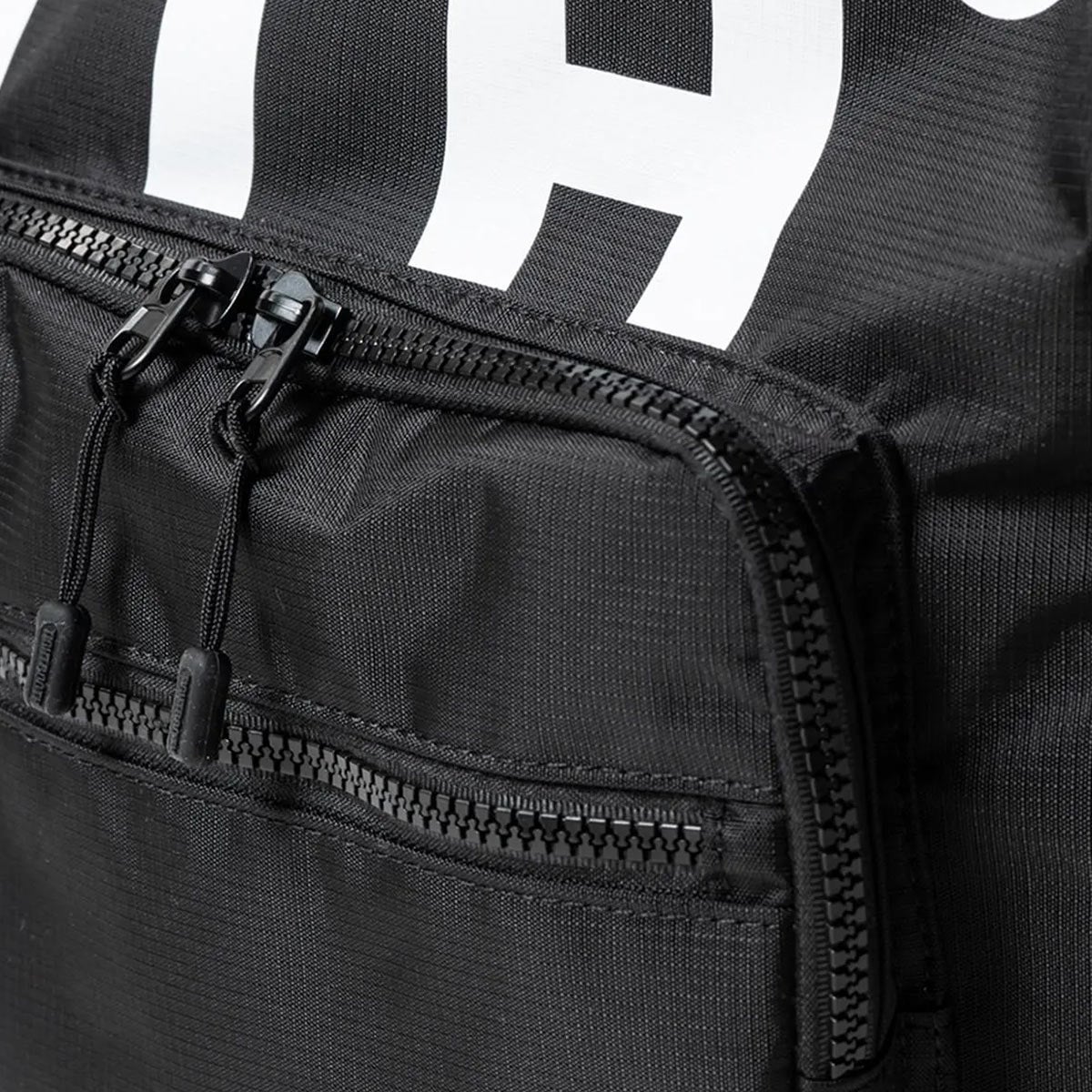 タイトブースTIGHTBOOTHスケボースケートボード鞄バッグボストンバッグスポーツバッグロゴダッフルバックLOGODUFFLEBAGFW25-A01メンズレディースユニセックス25HO秋冬