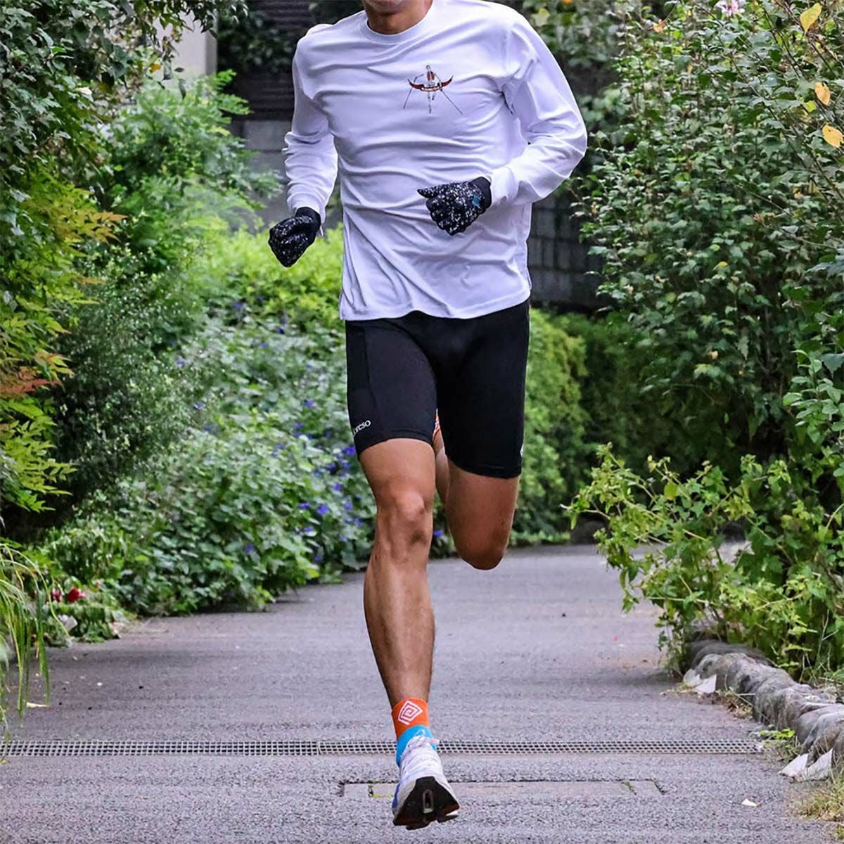 エルドレッソELDORESOランニングウェア長袖TシャツロンTBonemanLongTeeE1105125メンズレディースユニセックス25FA秋冬