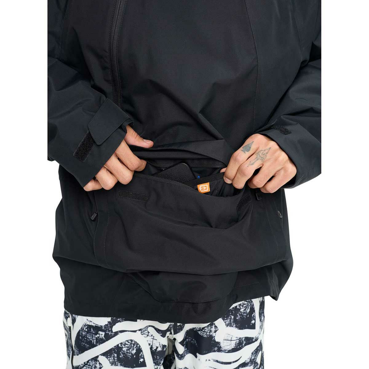 BURTON　スノーボードジャケット　L BURTON（バートン） スノーボードウェア レディース アノラック