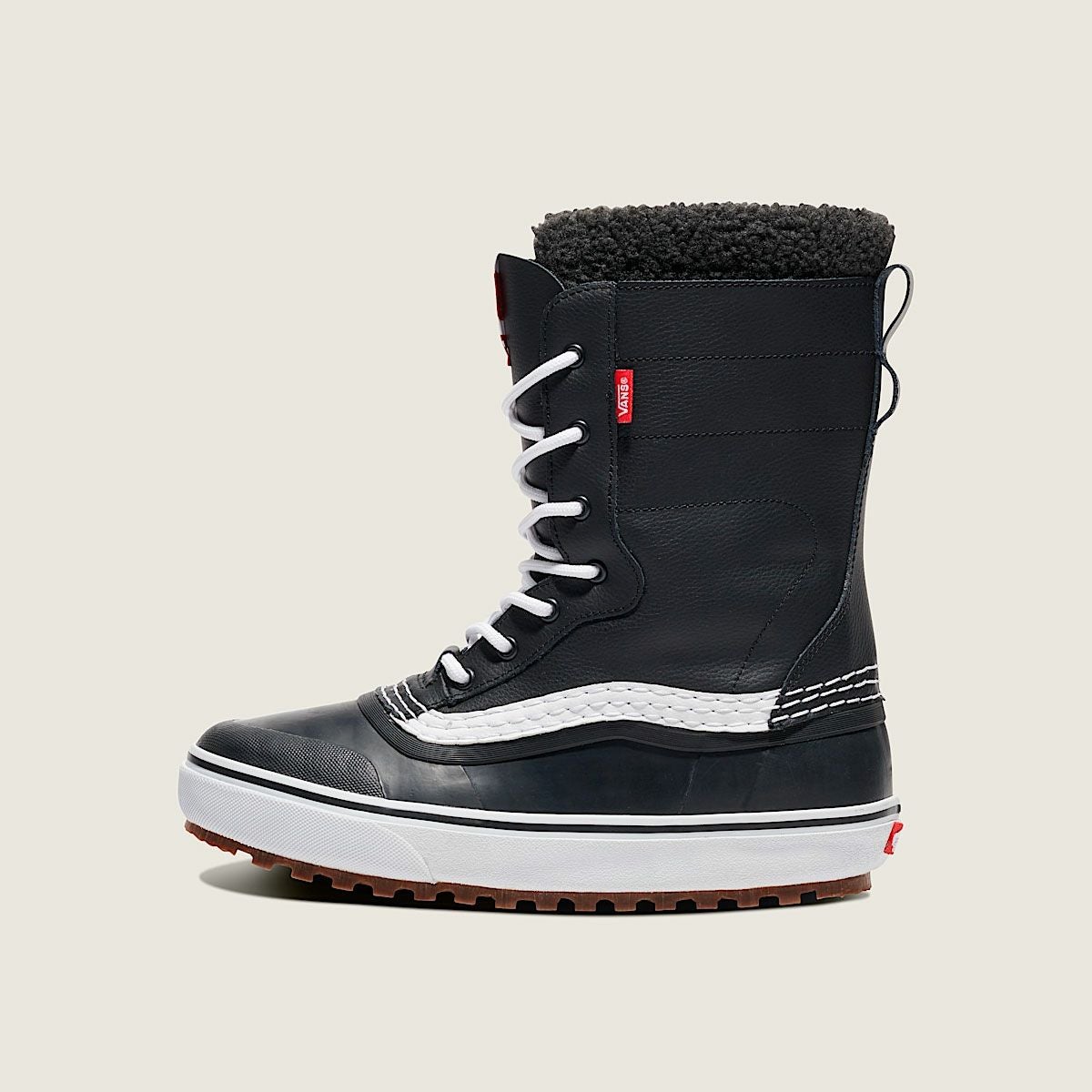 セール30%OFF！】ヴァンズ VANS ユニセックス 25-26 MTE Standard