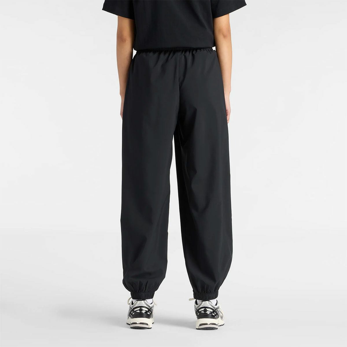 ニューバランスNewBalanceジムフィットネスヨガウェアボトムスロングパンツ長ズボンスポーツウーブンパンツアジアンフィットWB61I2WG-BKレディース女性26SP春夏