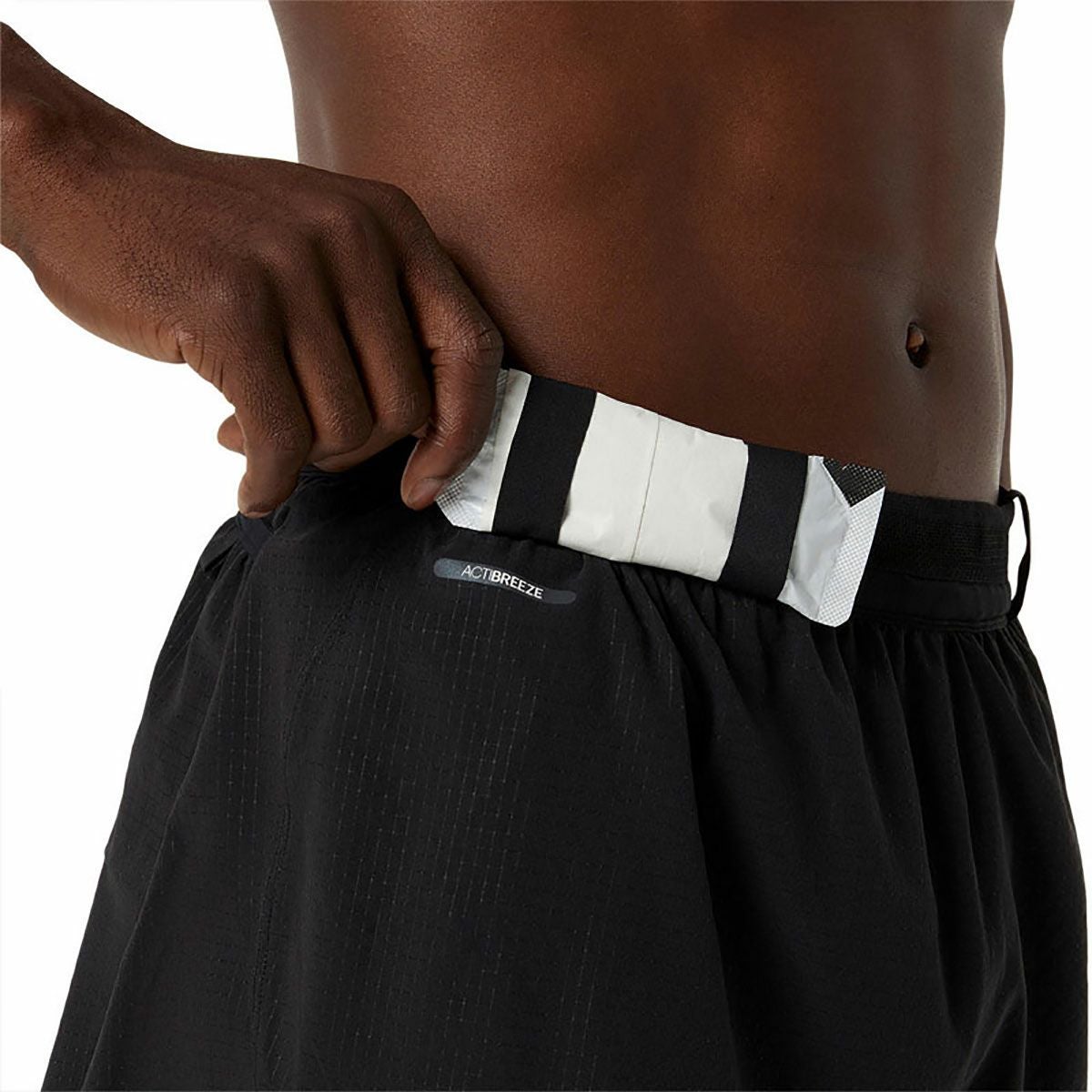 アシックスasicsランニングウェアボトムスショートハーフパンツ短パンメタランスピリットショーツMETARUNSPLITSHORT2011D447メンズ男性26SP春夏