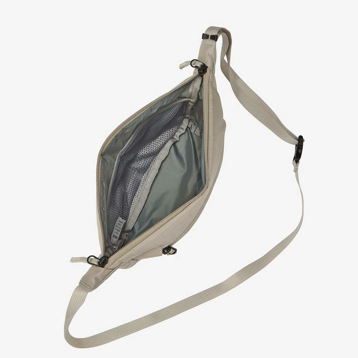 ザ・ノース・フェイスTHENORTHFACEアウトドアカジュアル鞄バッグショルダーバッグメッセンジャーバッグカペラ2CAPELLA2NM72354-FI26SS春夏