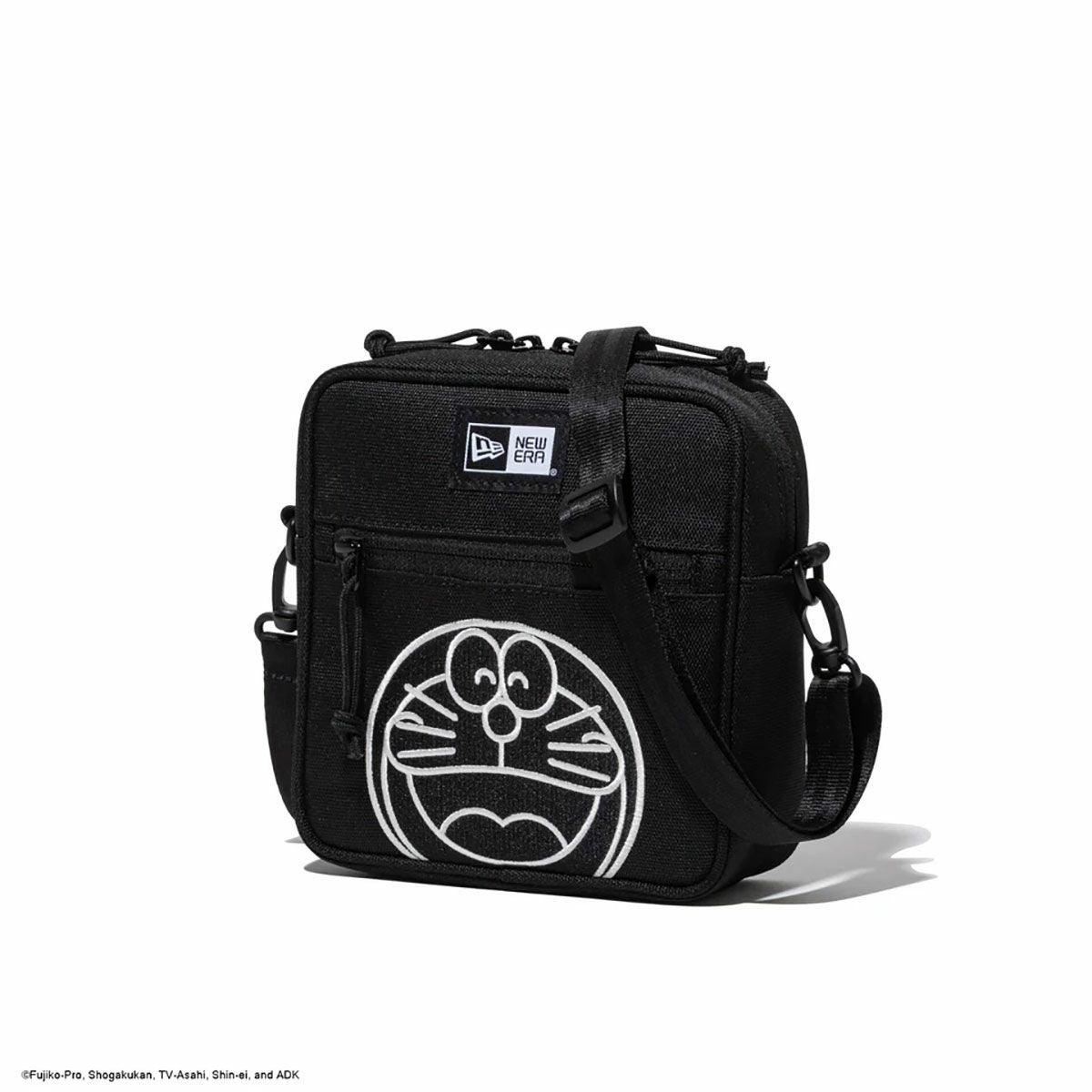 ニューエラNEWERAアウトドアカジュアル鞄バッグショルダーバッグメッセンジャーバッグスクエアショルダーポーチ1.5Lドラえもん14930292メンズレディースユニセックス26SP春夏
