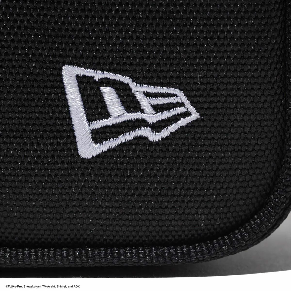 ニューエラNEWERAアウトドアカジュアル鞄バッグショルダーバッグメッセンジャーバッグスクエアショルダーポーチ1.5Lドラえもん14930292メンズレディースユニセックス26SP春夏