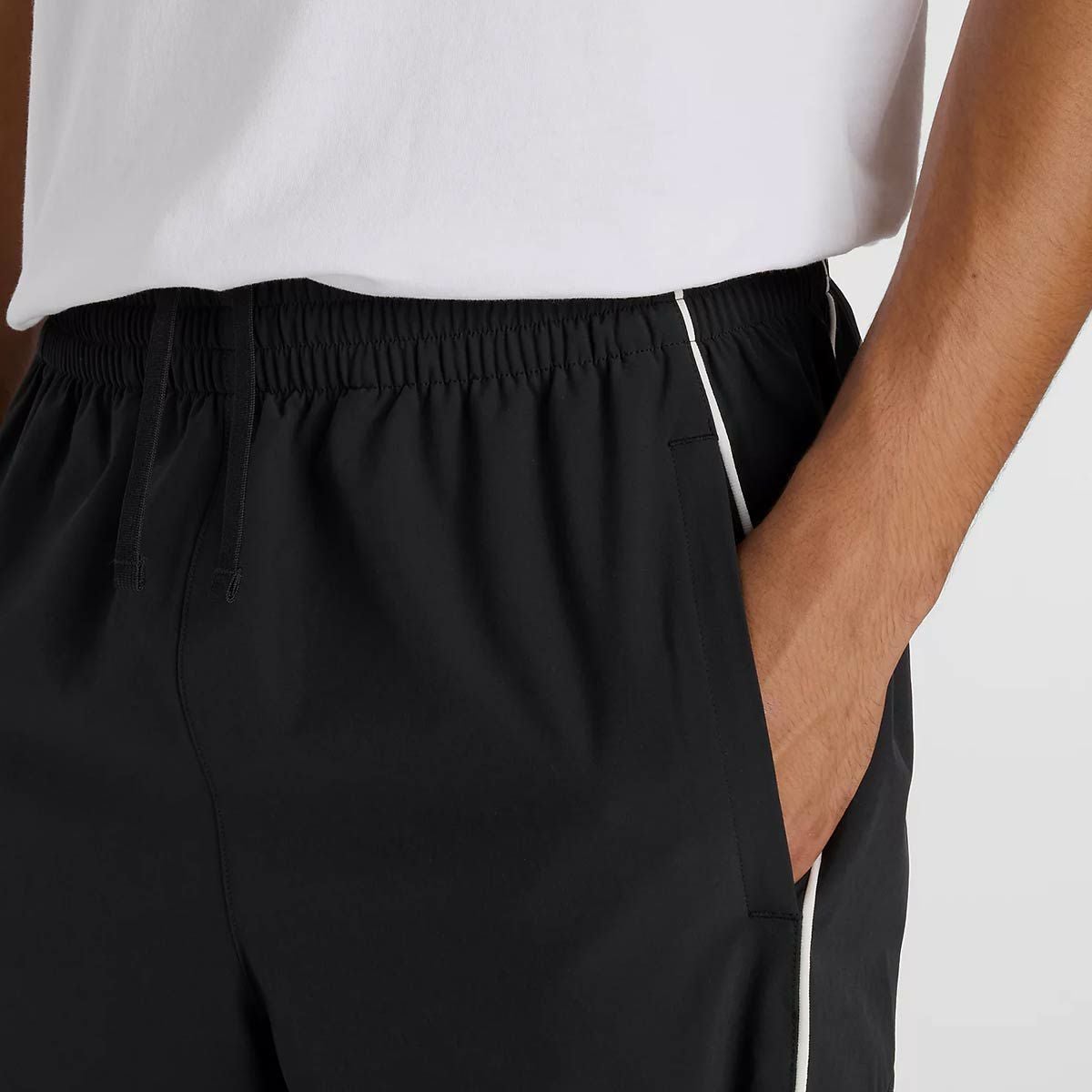 ニューバランスnewbalanceジムフィットネスヨガウェアボトムスロングパンツ長ズボンウーブンワイドパンツMB6179B9-BKメンズ男性26SP春夏