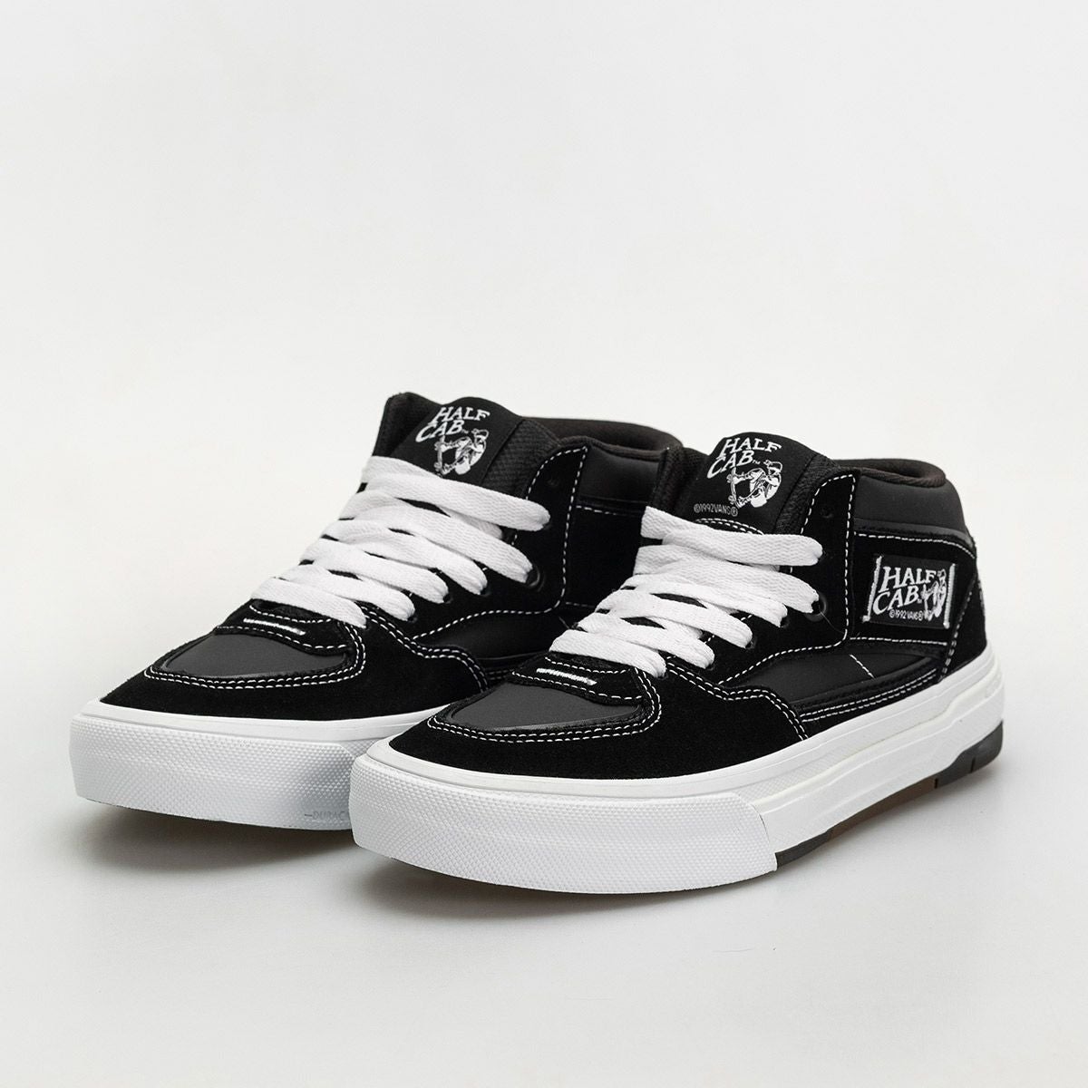 ヴァンズ VANS スケボー スケートボード スケシュー スニーカー