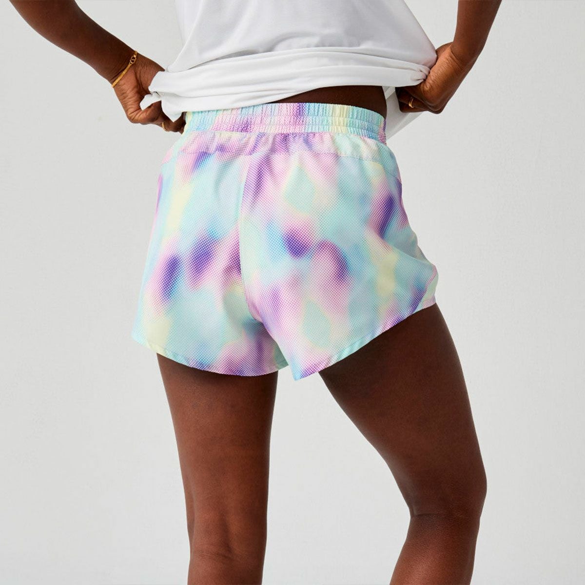 ブルックスBROOKSランニングウェアボトムスショートハーフパンツ短パンDashShortPrintedマルチBAW7590レディース女性26SP春夏