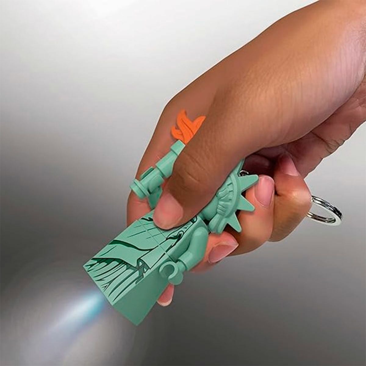 レゴLEGOキーホルダースタチューオブリバティーキーライトH3748926SP春夏