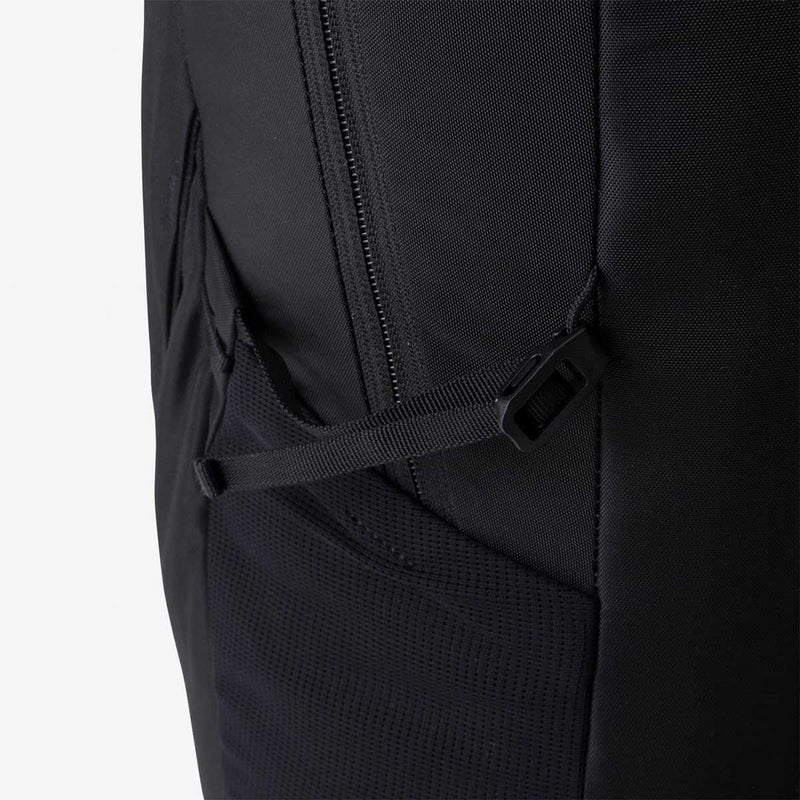 ザ・ノース・フェイスTHENORTHFACEアウトドアカジュアル鞄バッグリュックサックバックパックデイパックマーキュリー16MERCURY16NM72352-FI26SP春夏