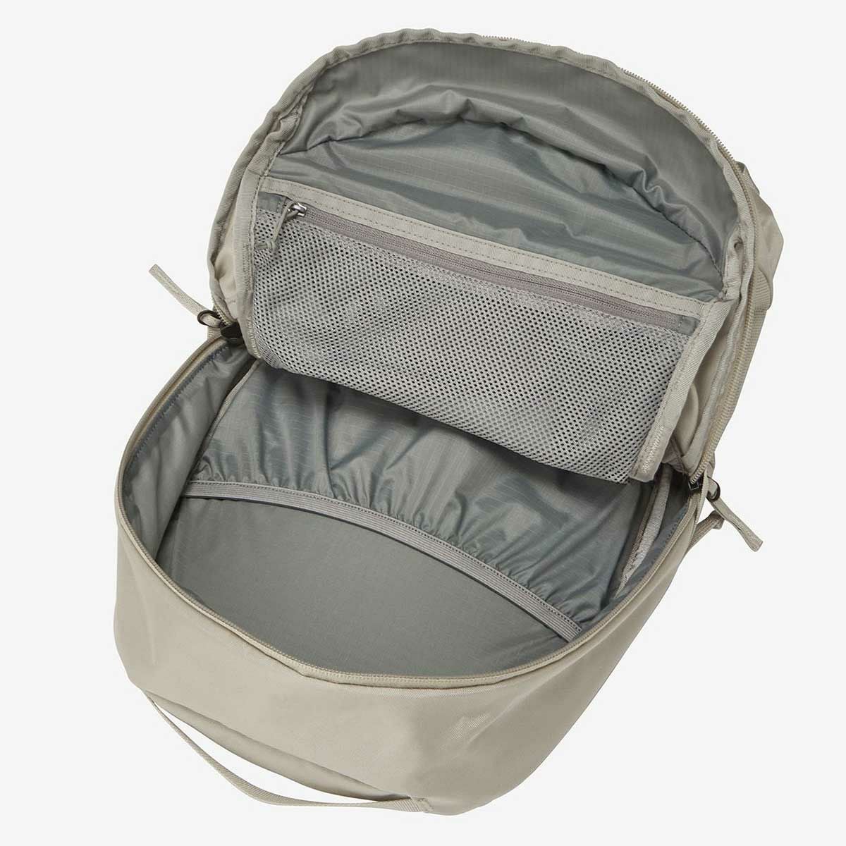 ザ・ノース・フェイスTHENORTHFACEアウトドアカジュアル鞄バッグリュックサックバックパックデイパックマーキュリー16MERCURY16NM72352-FI26SP春夏