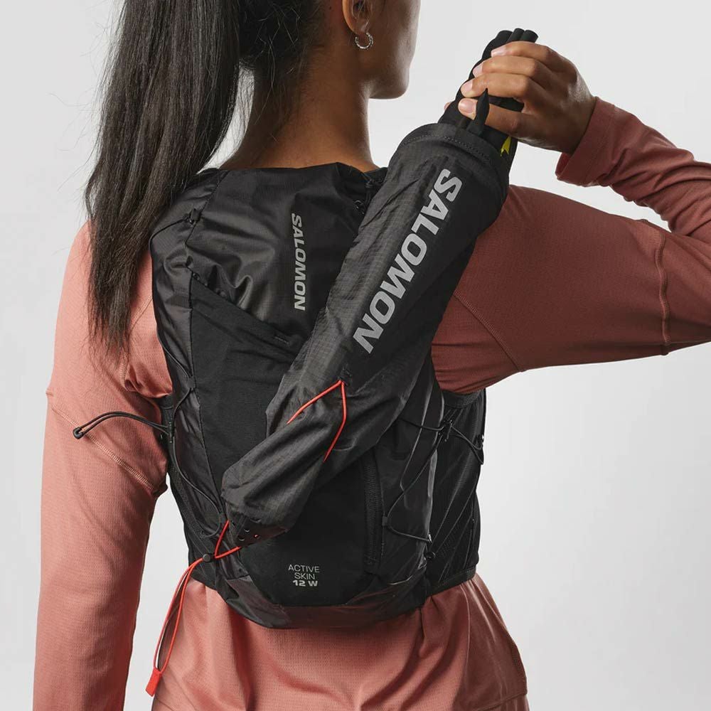 サロモンランニングベスト　バックパック 　フラスク付き サロモン SALOMON レディース ACTIVE SKIN 12 ランニングベスト