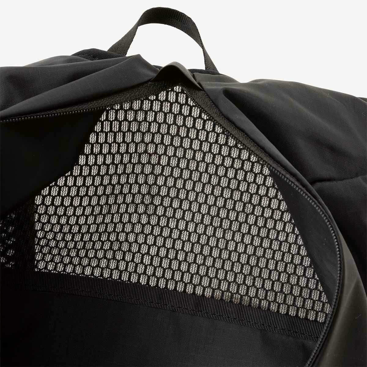 ザ・ノース・フェイスTHENORTHFACEランニング鞄バッグリュックサックバックパックデイパックへミスフェアHEMISPHERENM62416-SE26SS春夏