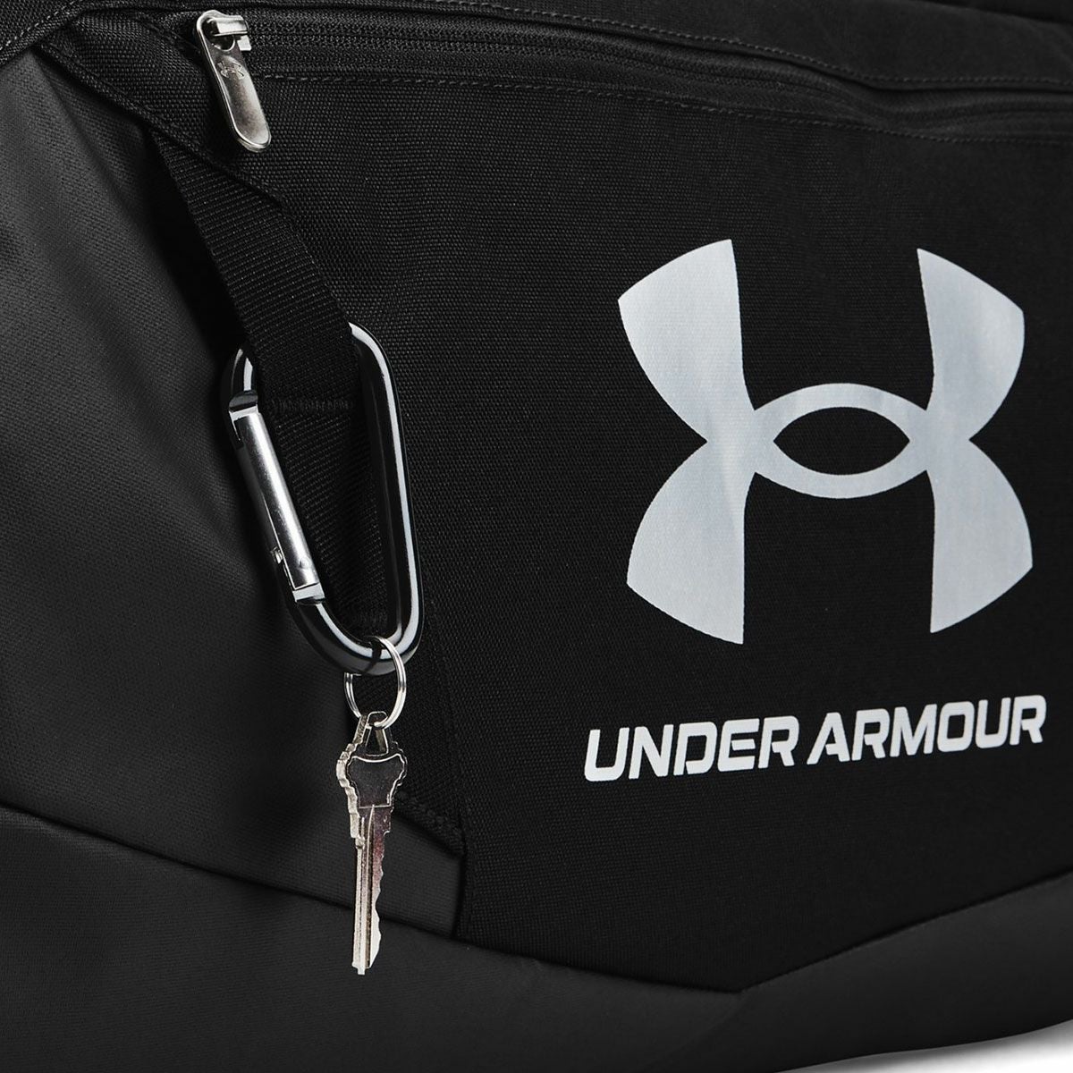 アンダーアーマーUNDERARMOURジムフィットネスヨガ鞄バッグボストンバッグスポーツバッグUAアンディナイアブル5.0ダッフルバッグMサイズUAUndeniable5.0DuffleMD1369223-001メンズレディースユニセックス26SP春夏