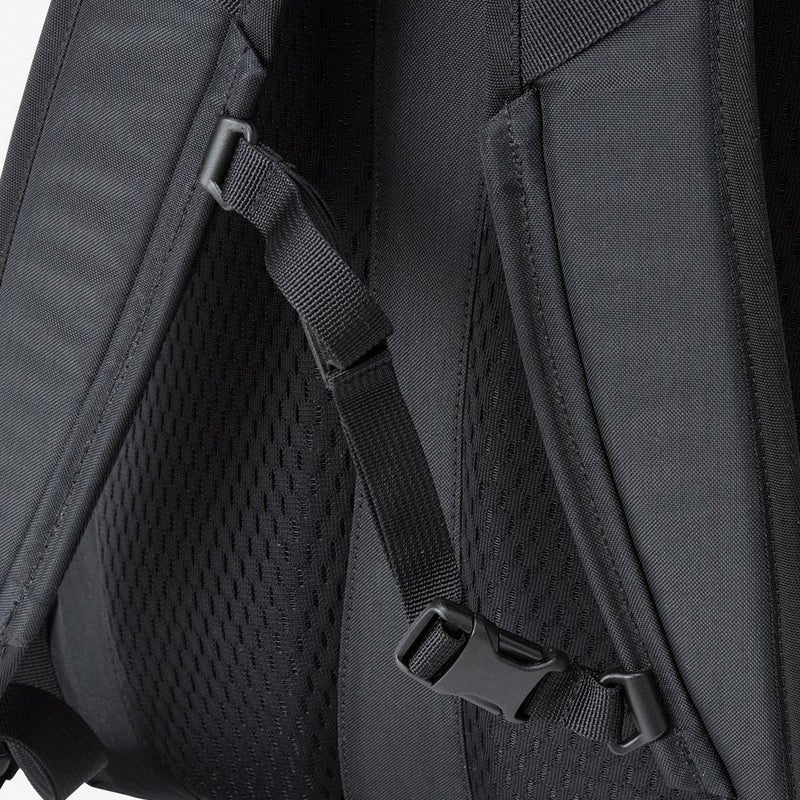 ヘリーハンセンHELLYHANSENアウトドアカジュアル鞄バッグリュックサックバックパックデイパックステティンド30HY92330-DN26SP春夏