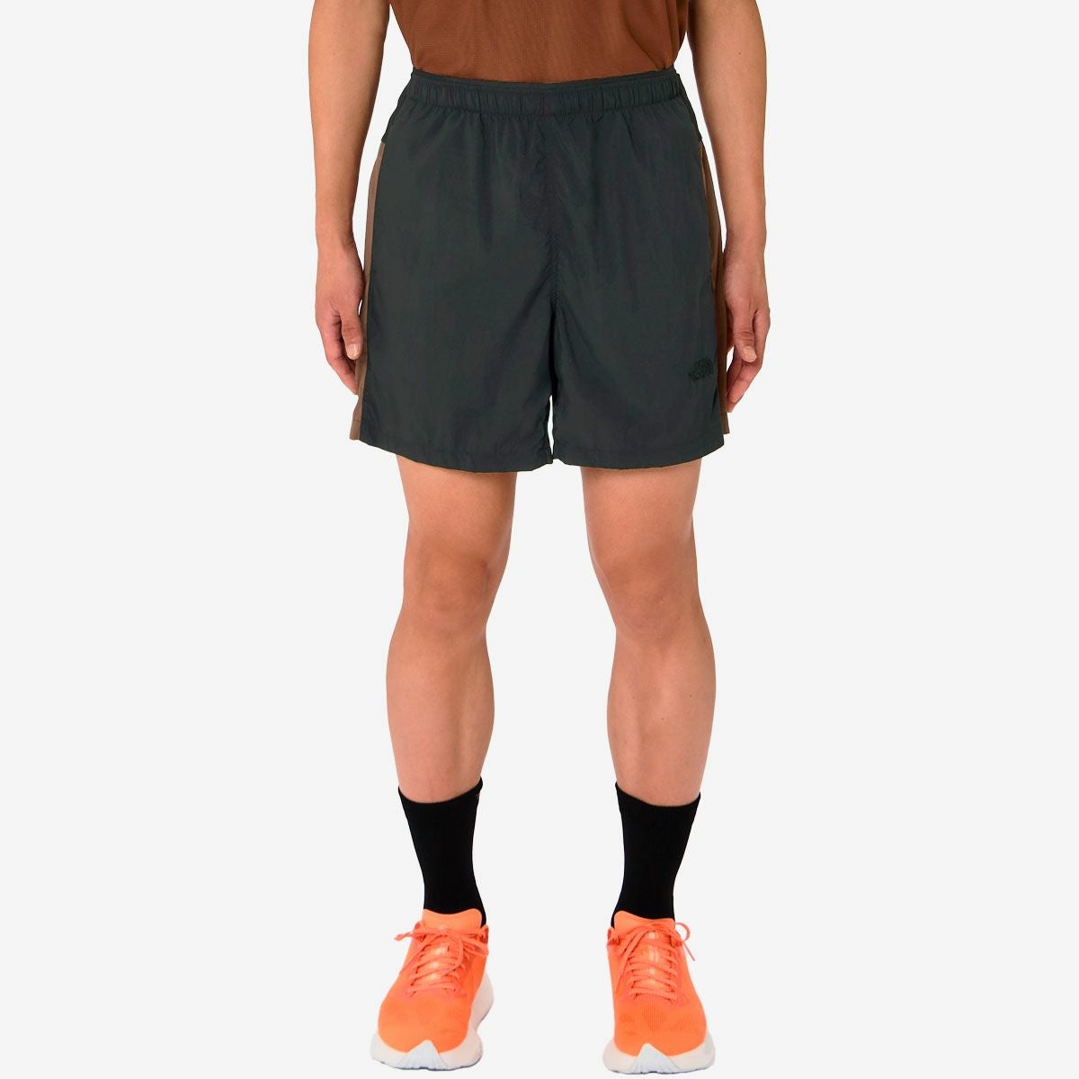 ザ・ノース・フェイスTHENORTHFACEランニングトレーニングウェアボトムスショートハーフパンツ短パンフリーランライトショーツNB42690-Kメンズ男性26SS春夏