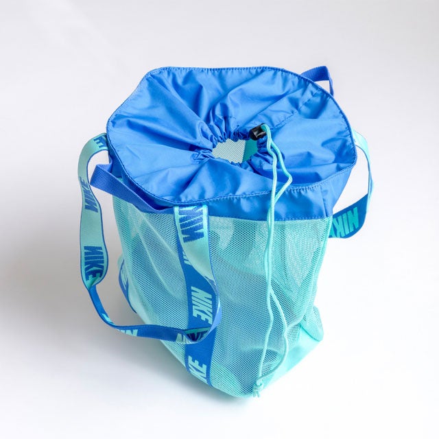 ナイキNIKEサーフィンサーフ鞄バッグトートバッグメッシュトートプールバッグ1994044-001826SP春夏