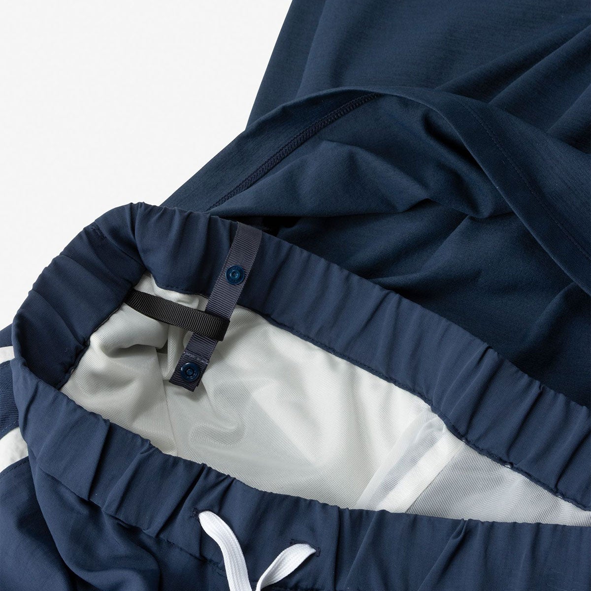 ヘリーハンセンHELLYHANSENアウトドアカジュアルウェアボトムスショートハーフパンツ短パンサイドラインウォーターショーツHE72634-Kメンズレディースユニセックス26SS春夏