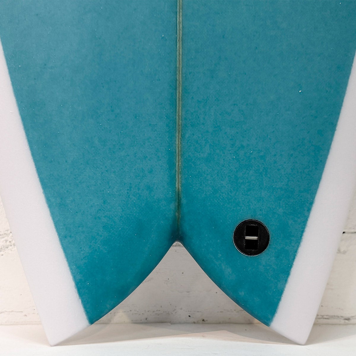 デッドクークス サーフボード DEAD KOOKS SURFBOARDS ツインフィン