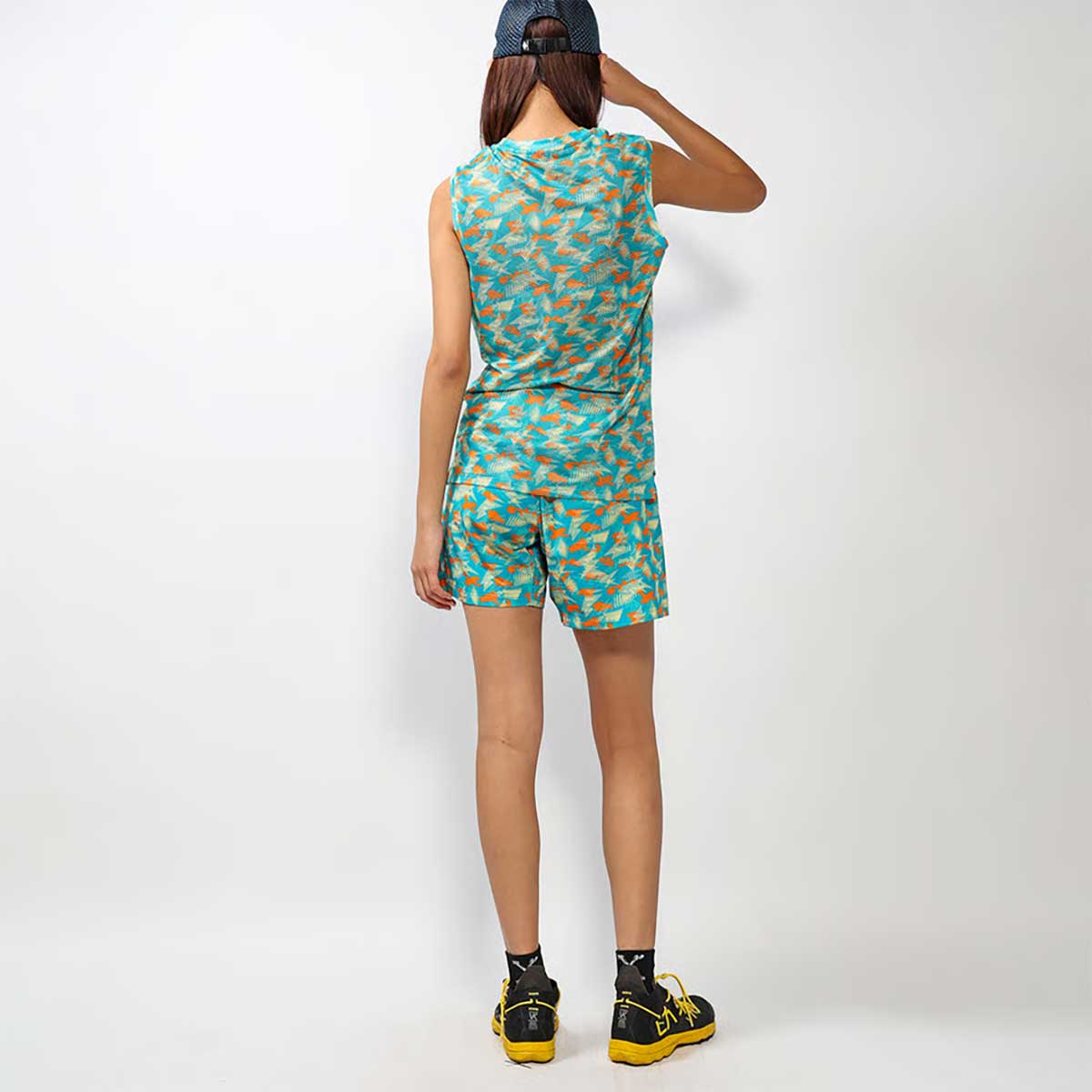 エルドレッソELDORESOランニングウェアノースリーブタンクトップNderebaSleevelessE1224716メンズレディースユニセックス26SP春夏