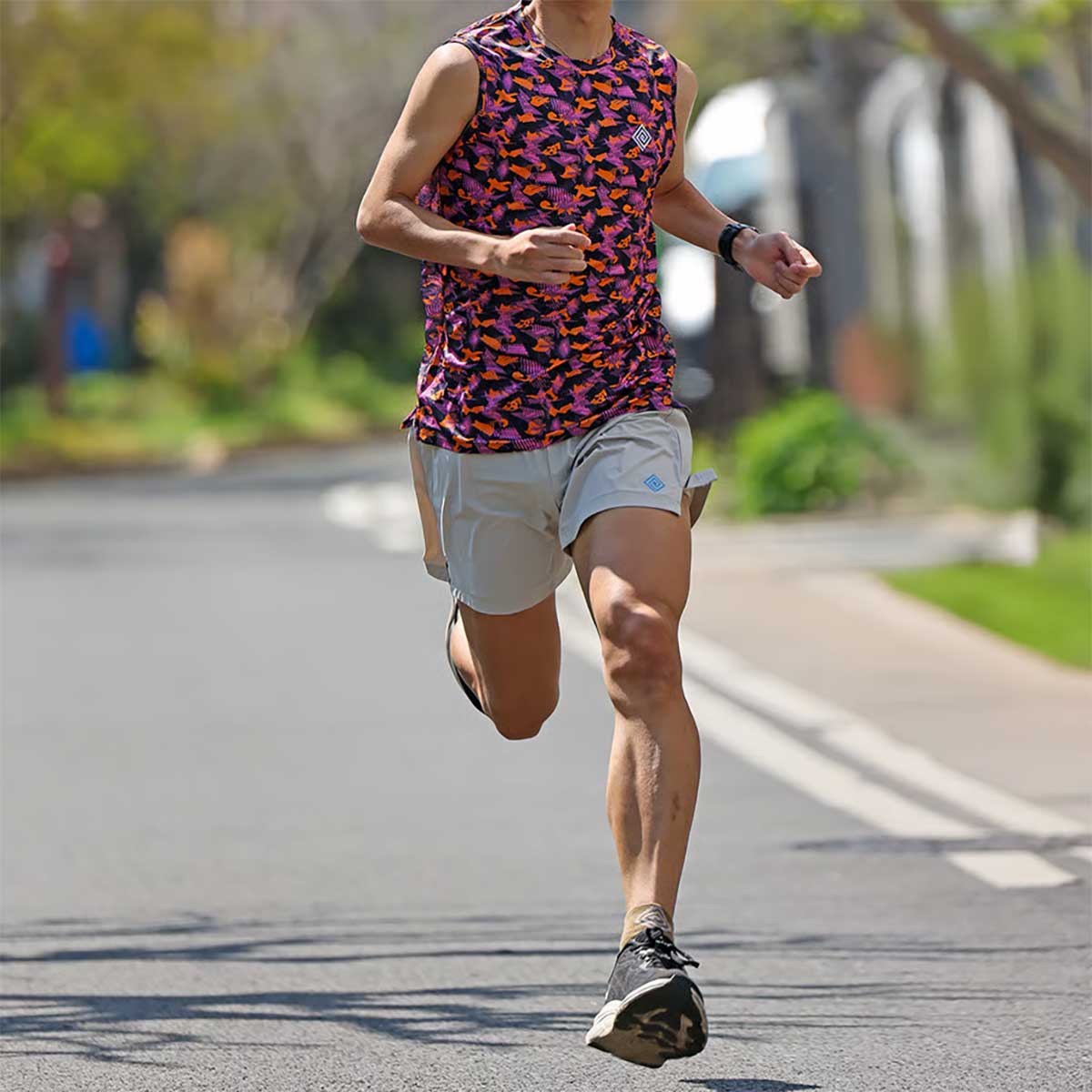 エルドレッソELDORESOランニングウェアノースリーブタンクトップNderebaSleevelessE1224716メンズレディースユニセックス26SP春夏