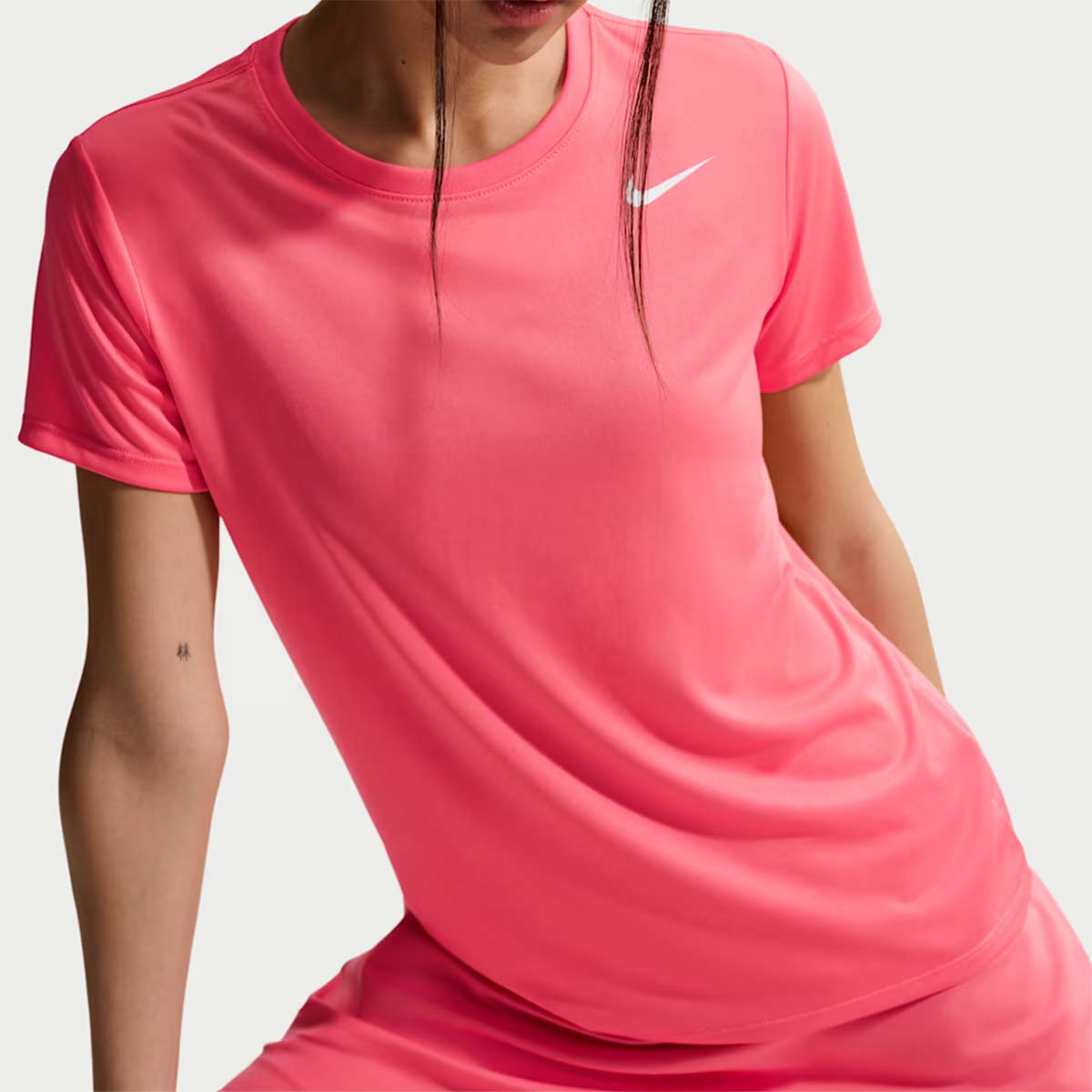 ナイキNIKEジムフィットネスヨガウェア半袖TシャツDri-FITRLGDLBRショートスリーブTシャツDX0688-897レディース女性26SP春夏