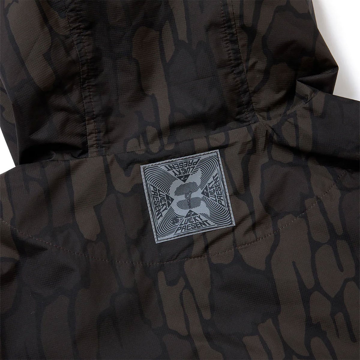 エビセンEVISENスケボースケートボードウェアアウタージャケットTREECAMOMOUNTAINJACKE26SS-JK05メンズ男性26SP春夏