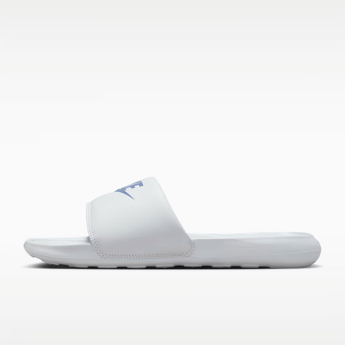 ナイキNIKEシャワーサンダルシャワサン靴ビクトリーワンスライドCN9677-011レディース女性26FA秋冬