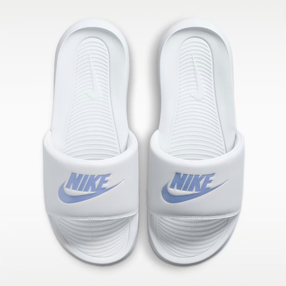 ナイキNIKEシャワーサンダルシャワサン靴ビクトリーワンスライドCN9677-011レディース女性26FA秋冬