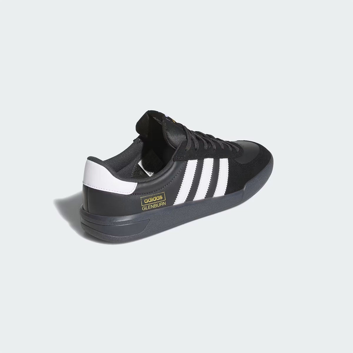 アディダススケートボーディングADIDASSKATEBOARDINGスケボースケートボードスケシュースニーカーシューズ靴GLENBURNKJ5045メンズ男性26FA秋冬