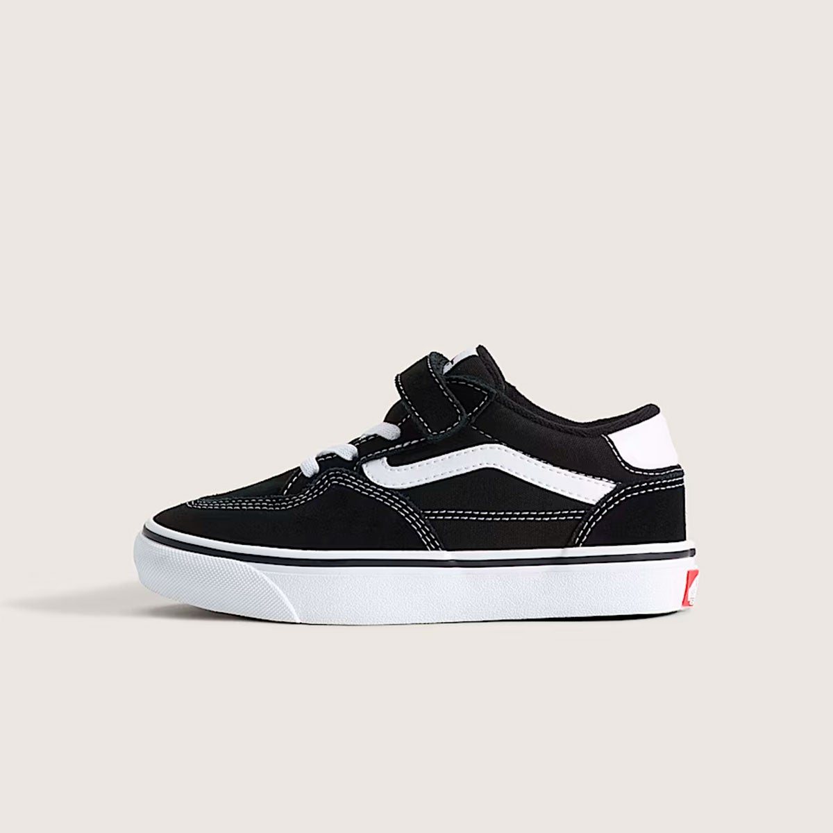 ヴァンズVANSスケボースケートボードスケシュースニーカーシューズ靴SKATEKIDSROWANVN000V1ABZWジュニアキッズ子ども男の子女の子26SU春夏