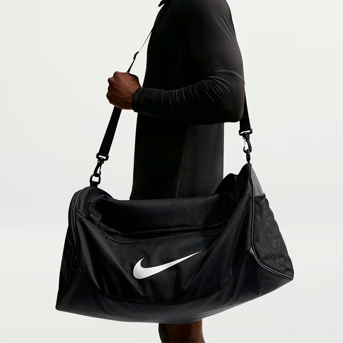 ナイキNIKEジムフィットネスヨガ鞄バッグブラジリアトレーニングダッフルバッグミディアム60LIB4392-01026FA秋冬