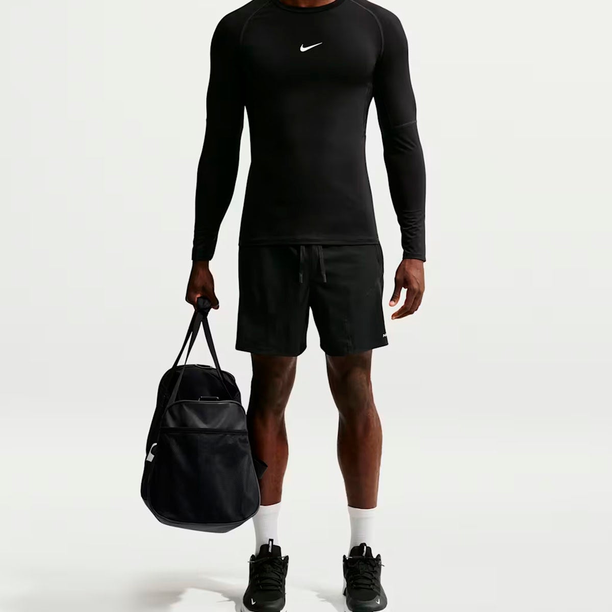 ナイキNIKEジムフィットネスヨガ鞄バッグブラジリアトレーニングダッフルバッグミディアム60LIB4392-01026FA秋冬