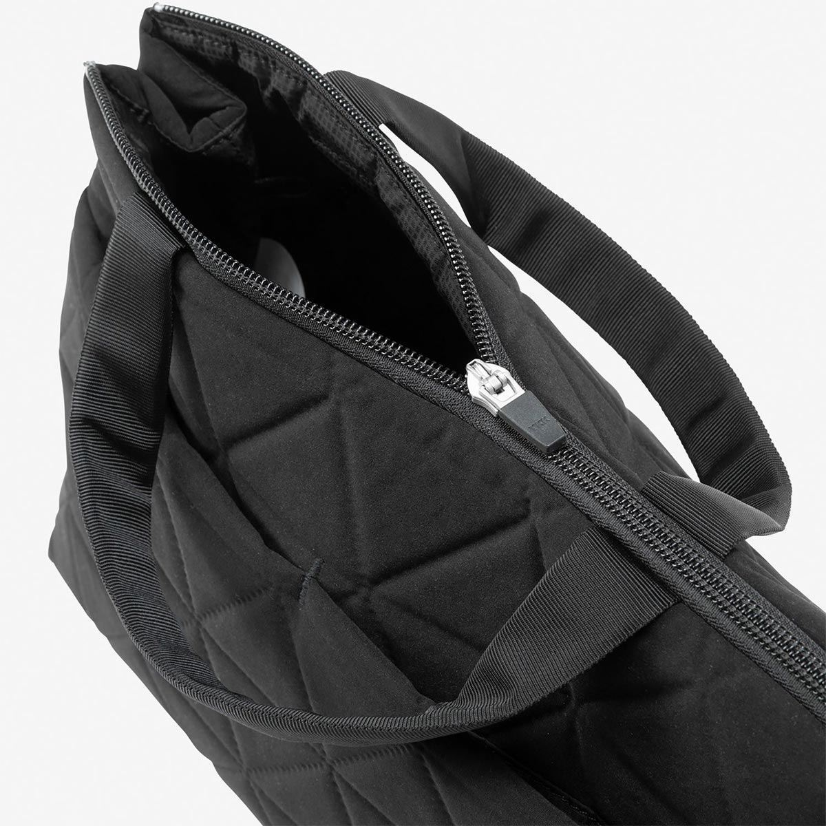 ザ・ノース・フェイスTHENORTHFACEアウトドアカジュアルジオフェイスボックストート鞄バッグトートバッグNM32355-SL26FW秋冬